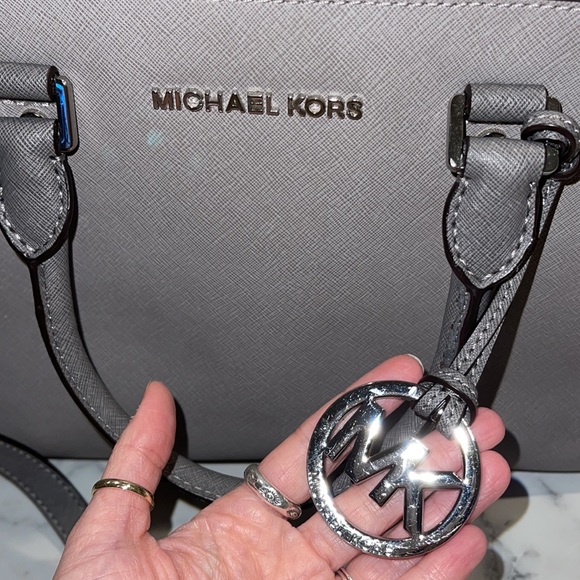 Brand New Michael Kors Sutton two tone gray bag - Picture 6 of 10